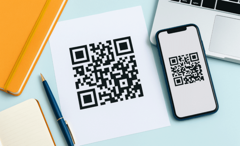 راهنمای جامع ساخت، اسکن و کاربردهای پیشرفته QR Code در ایران + معرفی بهترین ابزارها